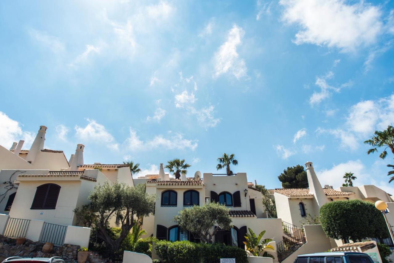 Luxurioese Und Grossraeumige Villa Mit Community Pool, Sicht Auf Das Mittelmeer Sowie Dem Mar Menor, La Manga Club Atamaría Esterno foto