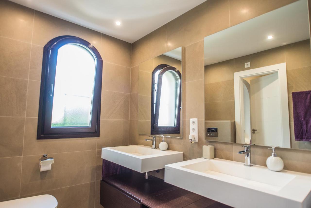 Luxurioese Und Grossraeumige Villa Mit Community Pool, Sicht Auf Das Mittelmeer Sowie Dem Mar Menor, La Manga Club Atamaría Esterno foto