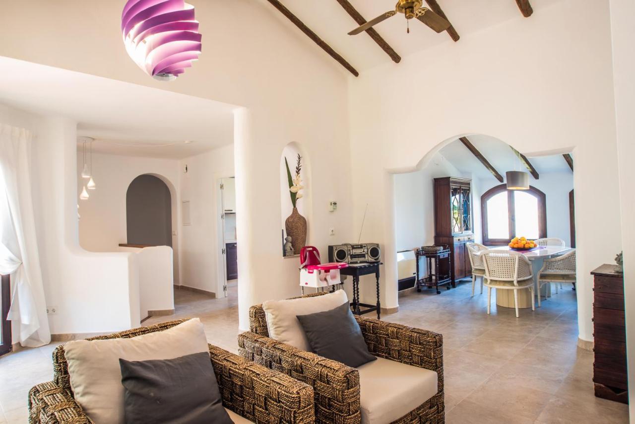 Luxurioese Und Grossraeumige Villa Mit Community Pool, Sicht Auf Das Mittelmeer Sowie Dem Mar Menor, La Manga Club Atamaría Esterno foto
