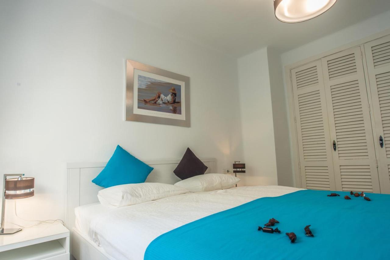 Luxurioese Und Grossraeumige Villa Mit Community Pool, Sicht Auf Das Mittelmeer Sowie Dem Mar Menor, La Manga Club Atamaría Esterno foto