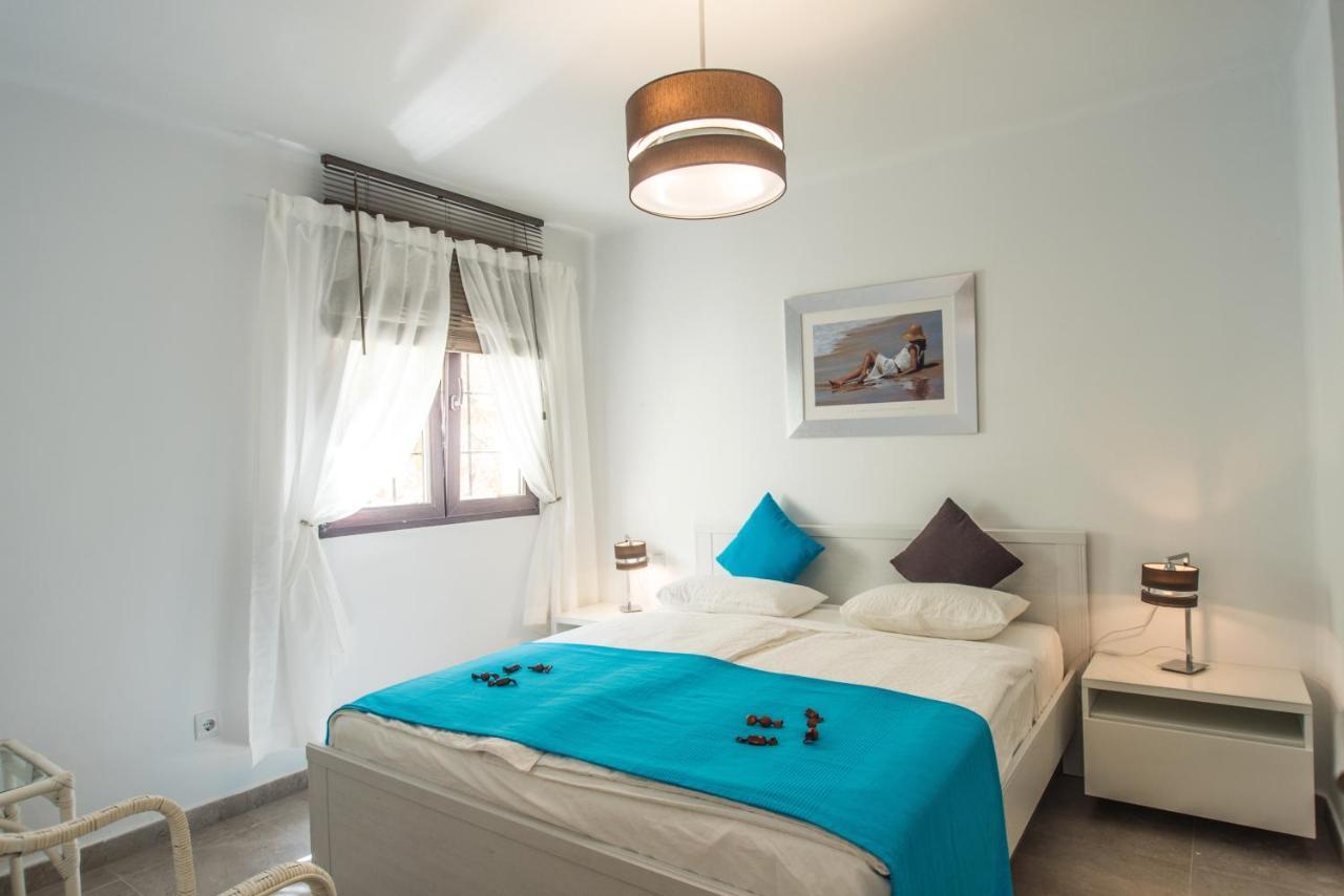 Luxurioese Und Grossraeumige Villa Mit Community Pool, Sicht Auf Das Mittelmeer Sowie Dem Mar Menor, La Manga Club Atamaría Esterno foto